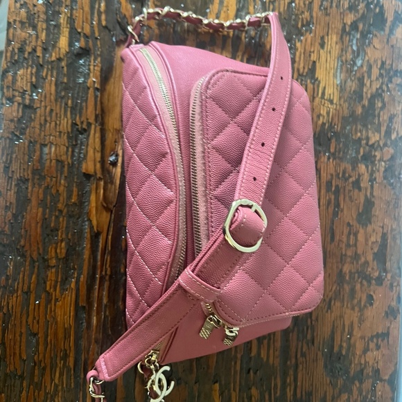 Bag - Picture 1 of 7